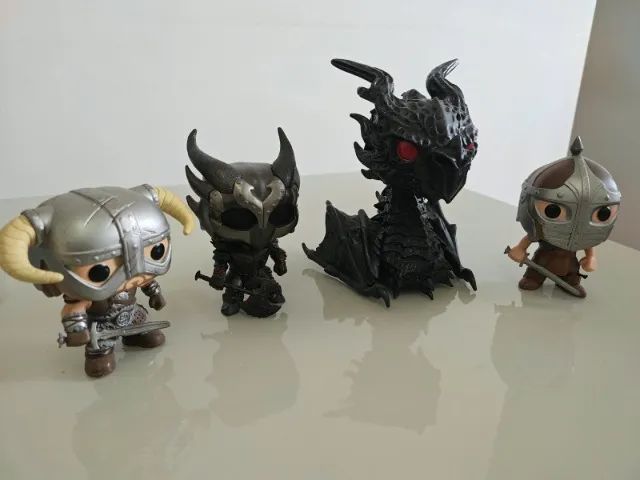 Pop Funkos originais da primeira coleção de Skyrim - Brinquedos e