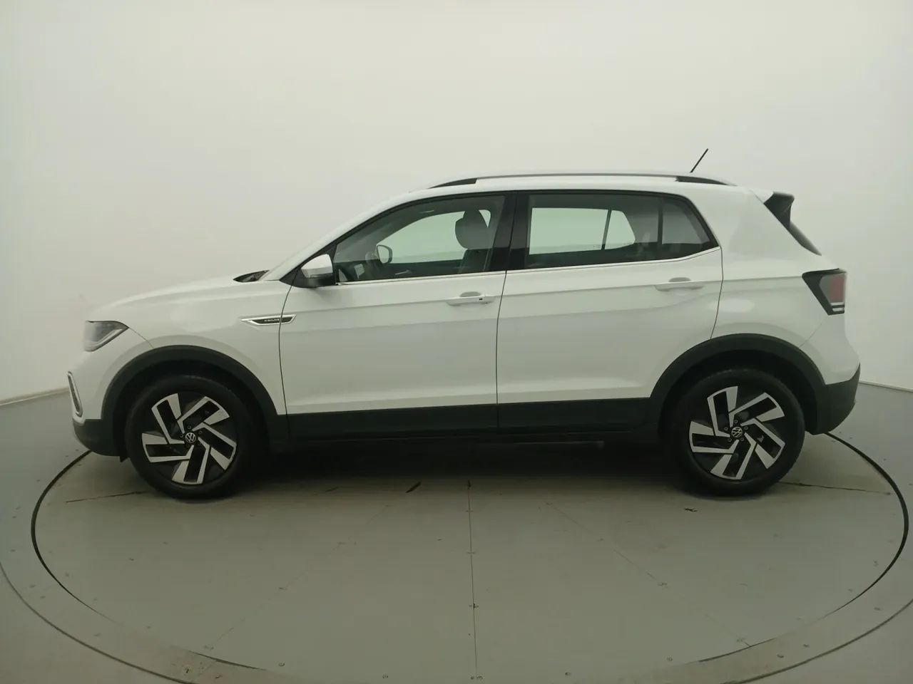 Volkswagen T-Cross Highline 1.4 TSI Flex 16V 5P AUT, foto 2 de 18