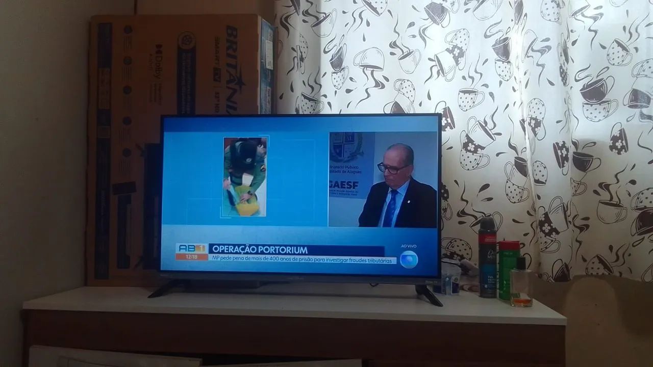 Smart tv 32HD  nova  - Foto 2