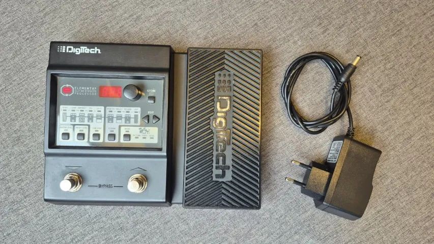 Pedaleira Digitech Element XP - Instrumentos musicais - Narandiba