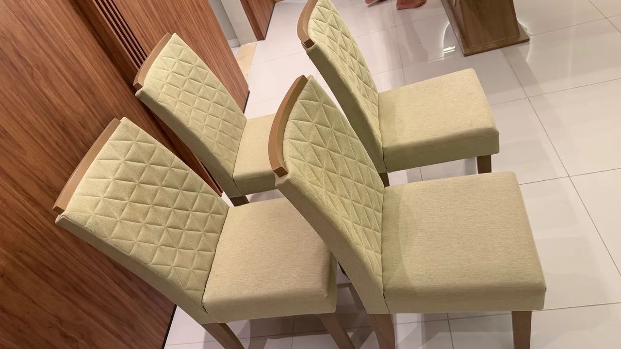 4 cadeiras de jantar  - Foto 2