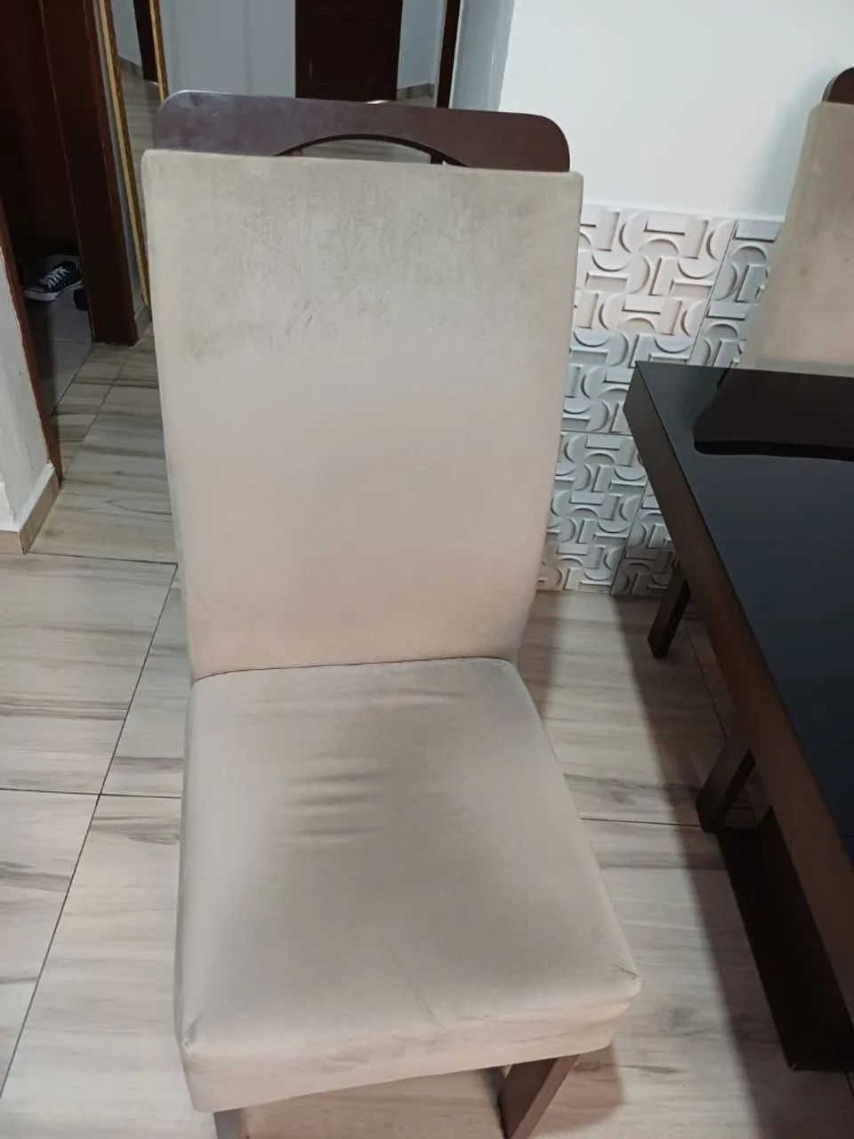 Mesa com 6 cadeiras  - Foto 3