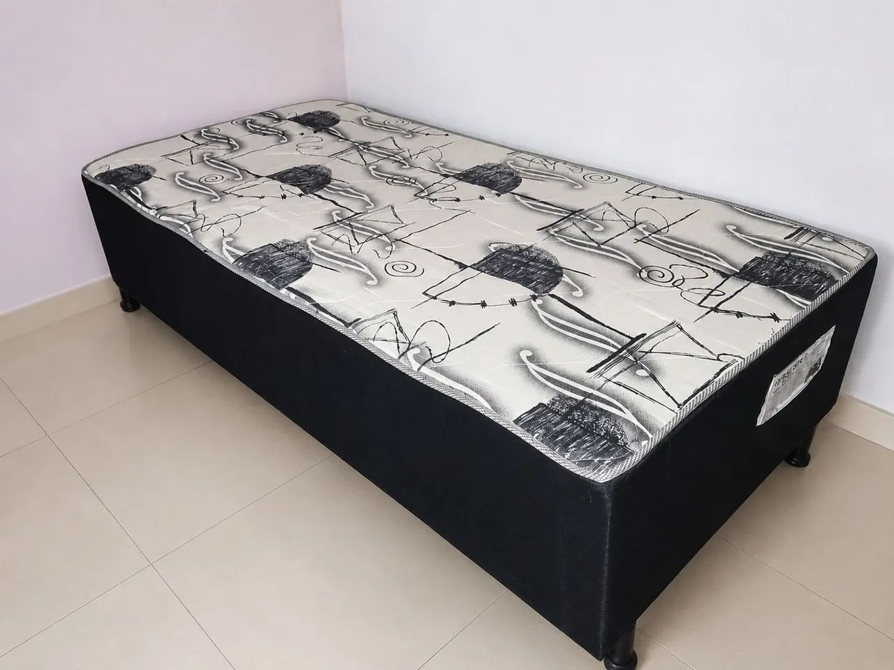 Cama Box Solteiro - Ótimo estado 