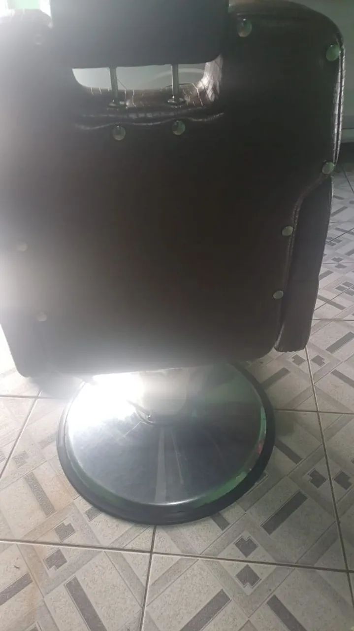 Cadeira de barbearia  - Foto 4
