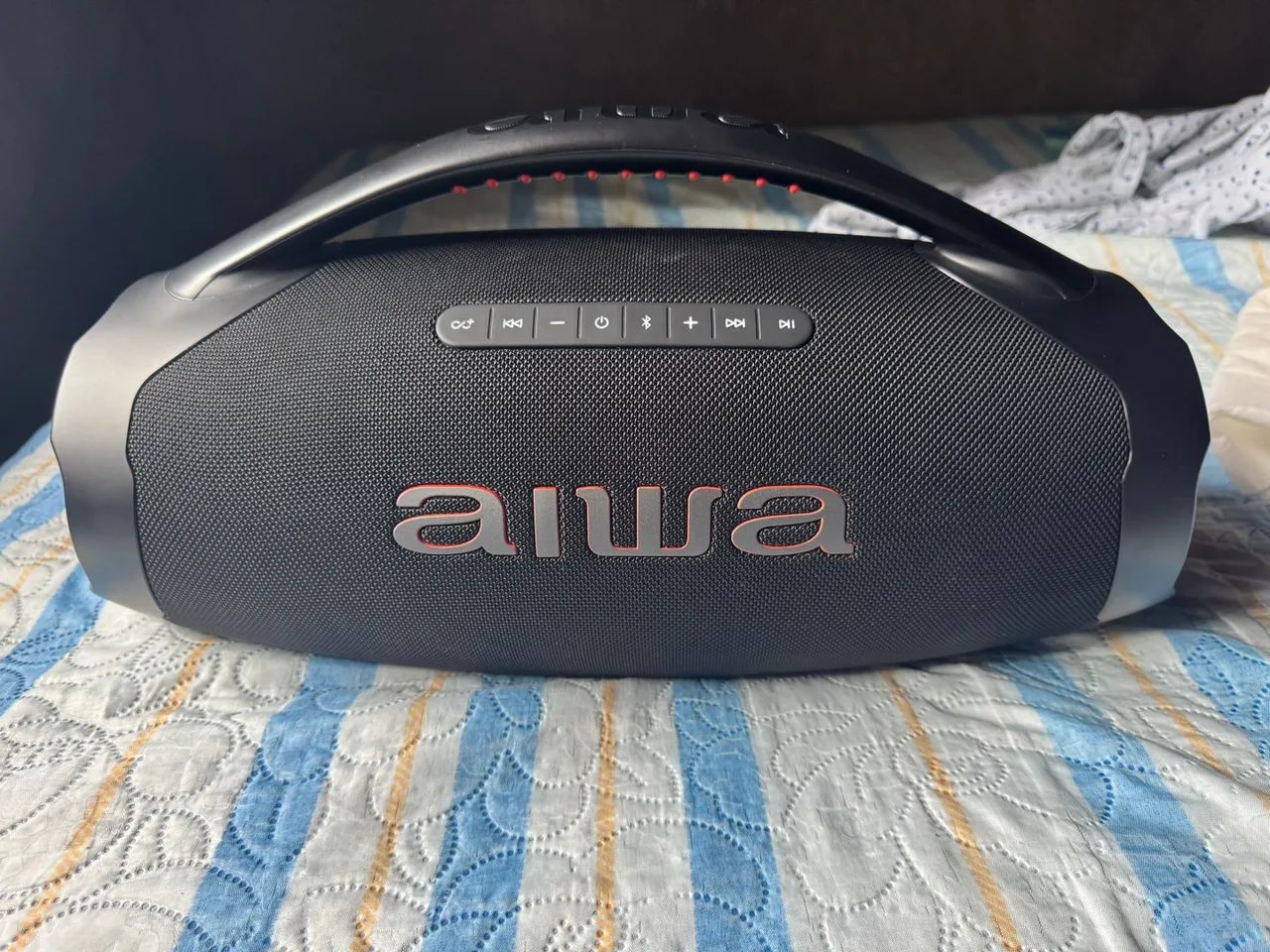 Aiwa bombox plus