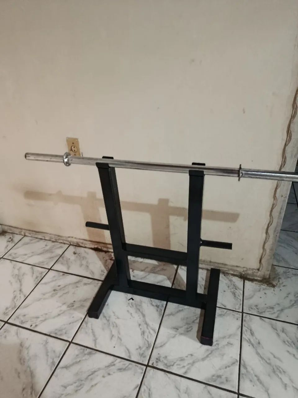 Cavalete com barra maciça de braço  - Foto 3