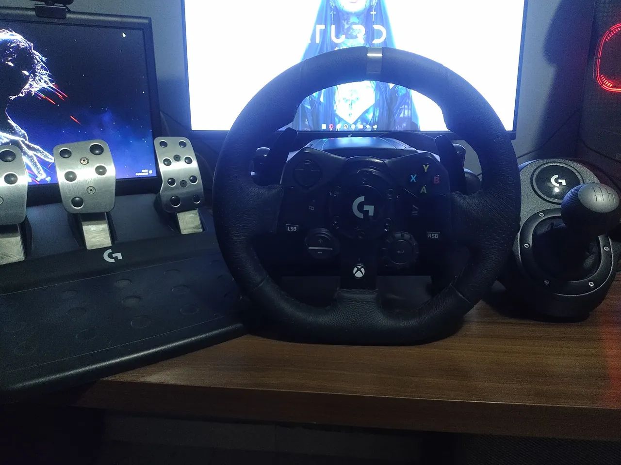 Volante Logitech G923 Xbox e Pc, com Câmbio 