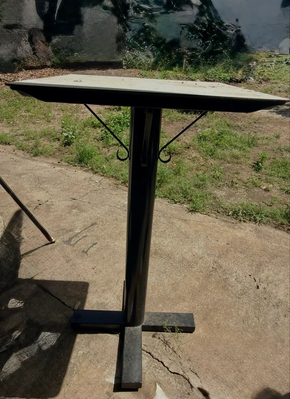 Mesa bistrô para bar 