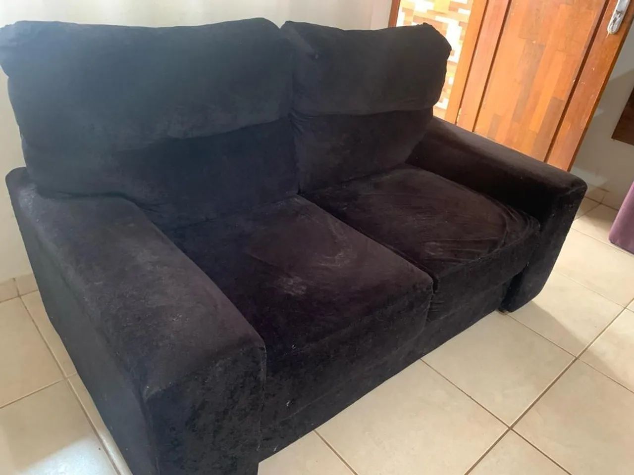 Sofá Preto - 2 lugares - Foto 3