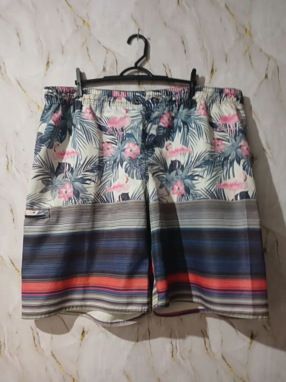Bermuda plus size de praia florida  - Foto 2