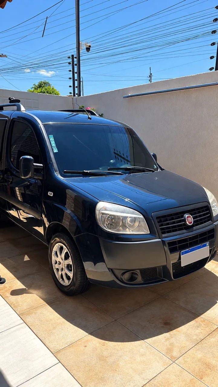 Fiat Doblo Doblo HLX 1.8 mpi Flex 5p 2011