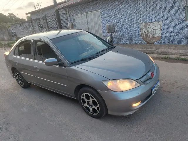 Honda Civic Civic Sedan LX 1.7 16V 115cv Mec. 4p 2004