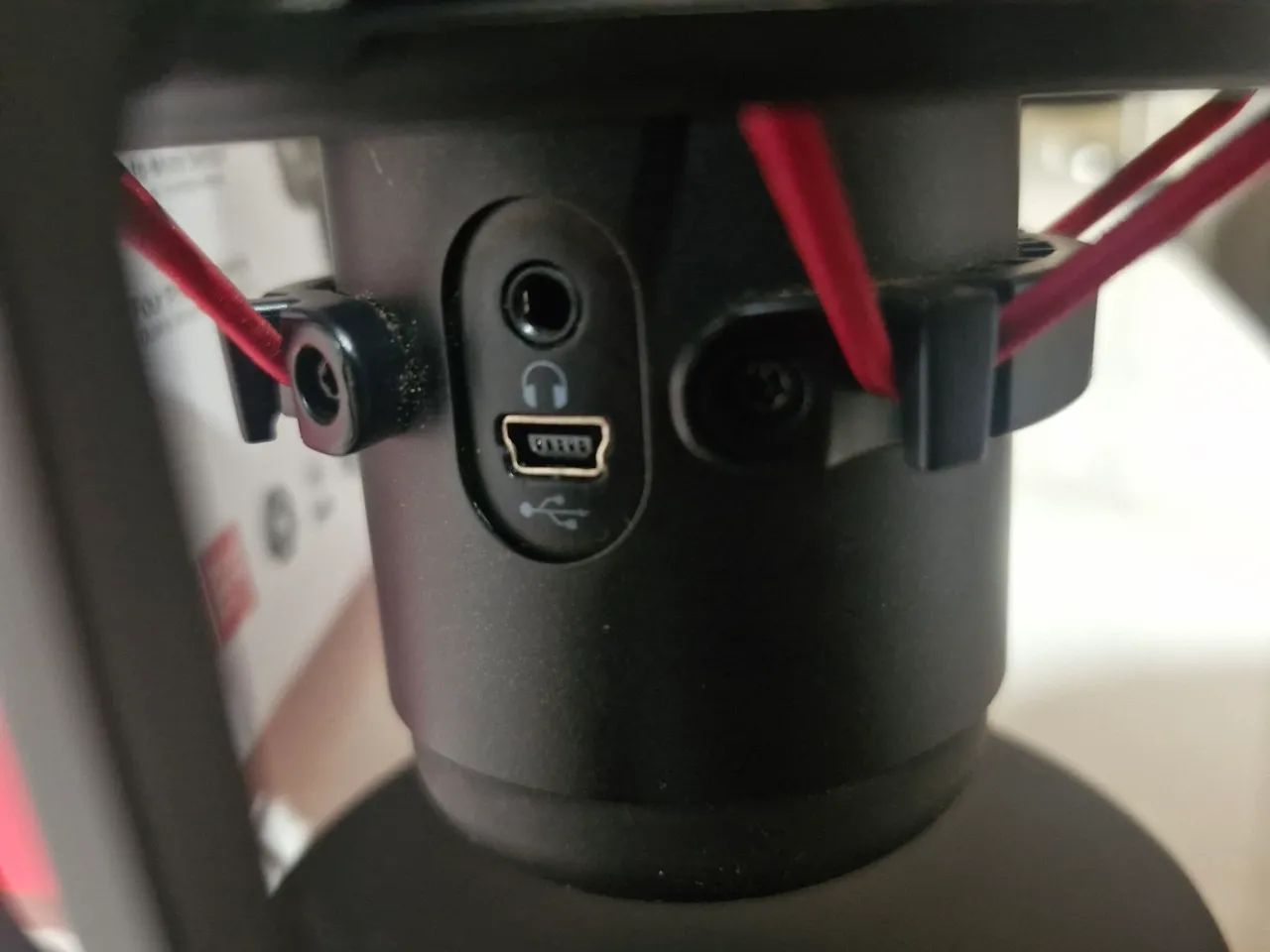 Microfone HyperX QuadCast  - Foto 3