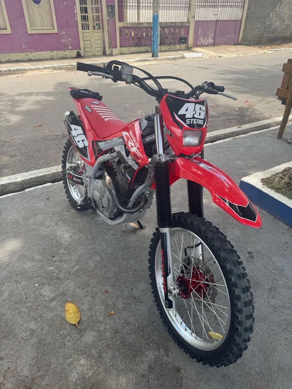 CRF 250F Conservada