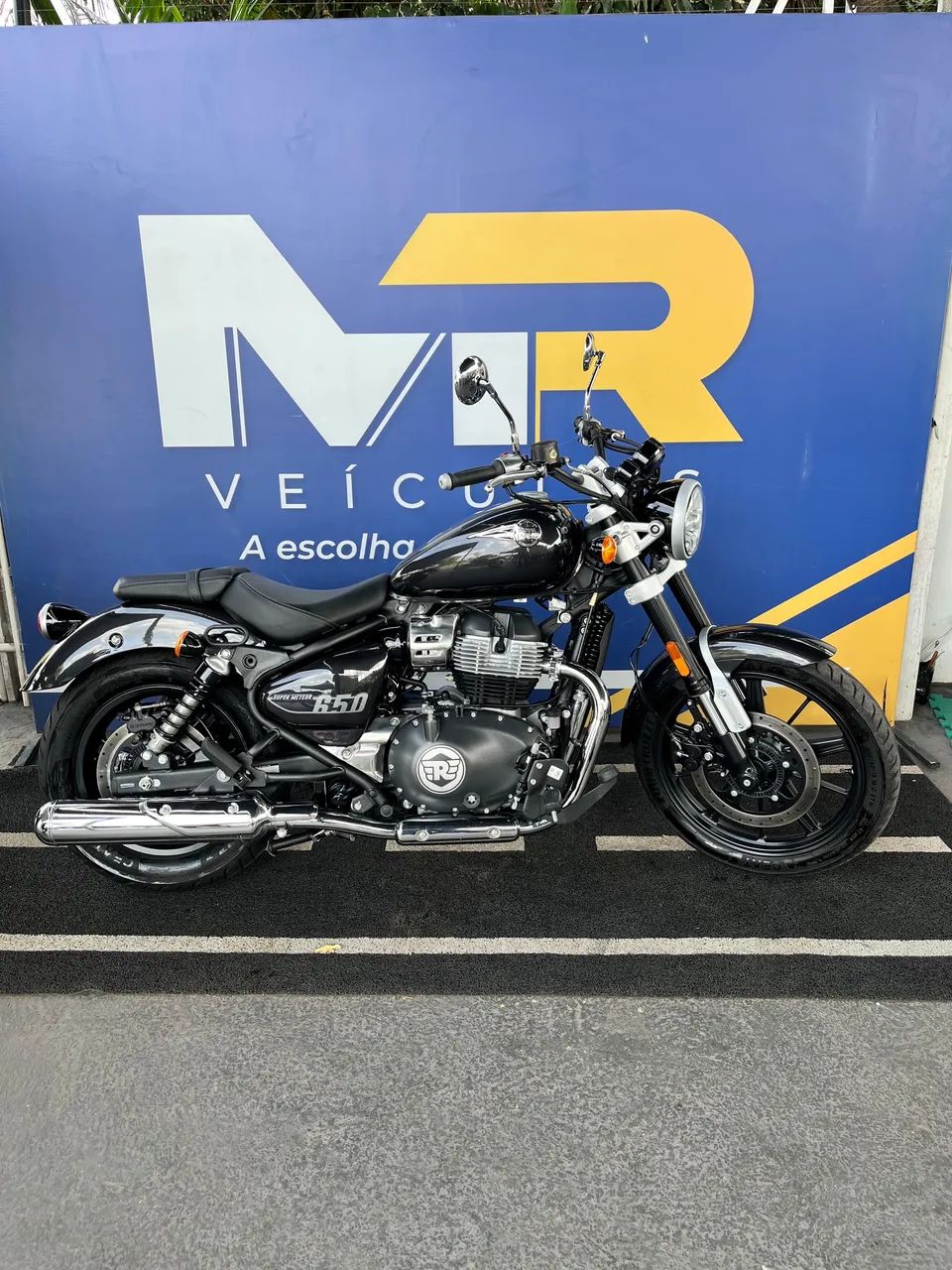 Royal Super meteor 650 (@mrveiculos)