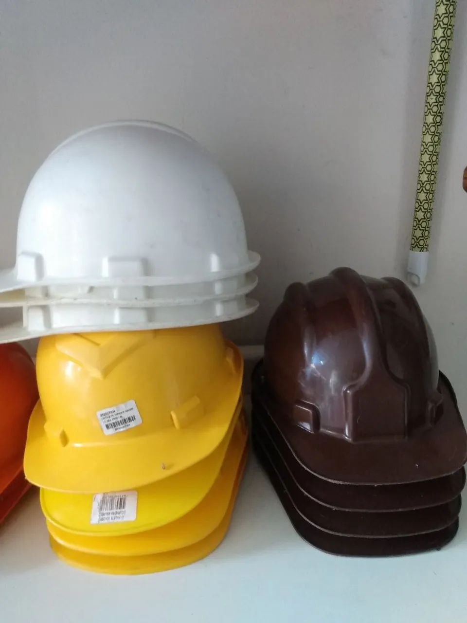 Capacetes para construção civil . - Foto 3