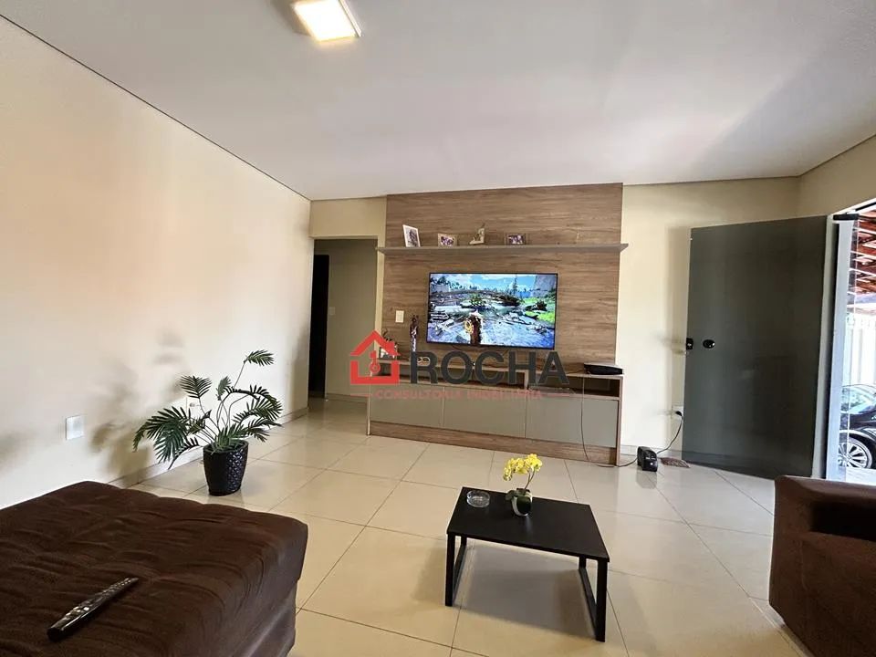 Quadra 2 - Casa reformada com armários, aceito financiamento e estudo troca - Foto 5