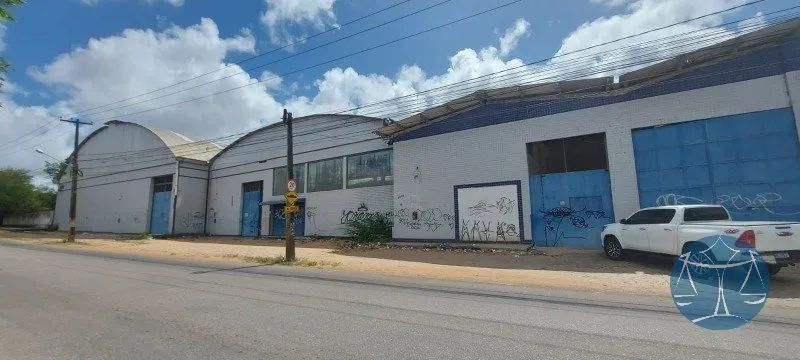 Amplo galpão disponível para locação no km 6 - Foto 4