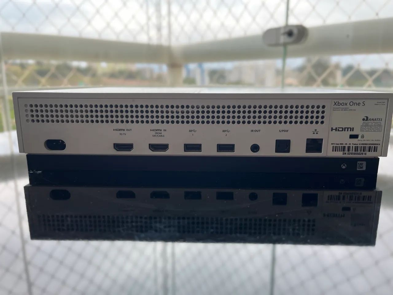 ? Xbox One S 1TB Branco | Completo | Caixa Original - Foto 4