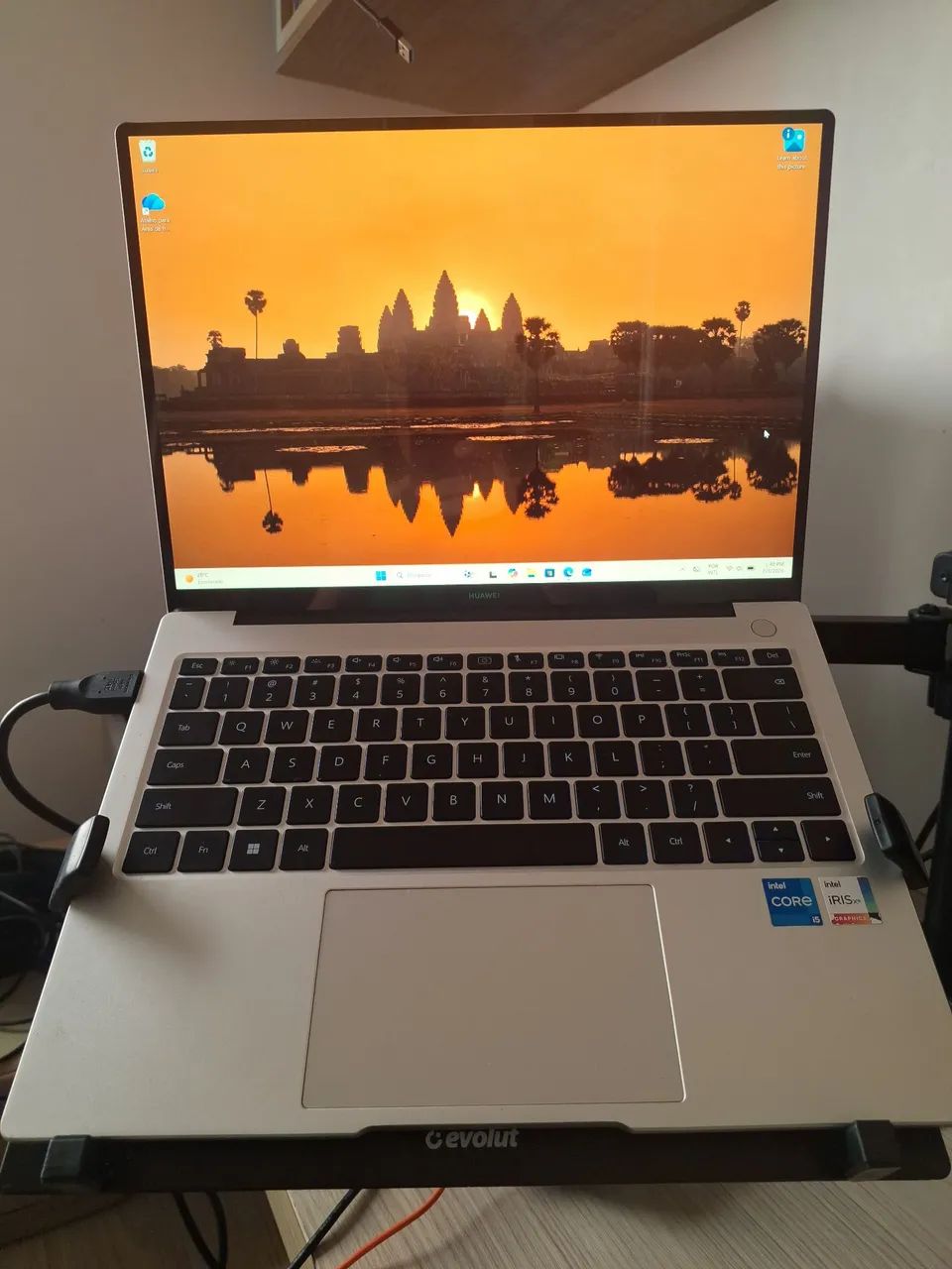 Notebook touchscreen matebook Huawei ultrafino