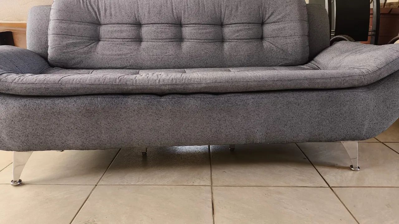 Sofá três lugares linho  - Foto 4