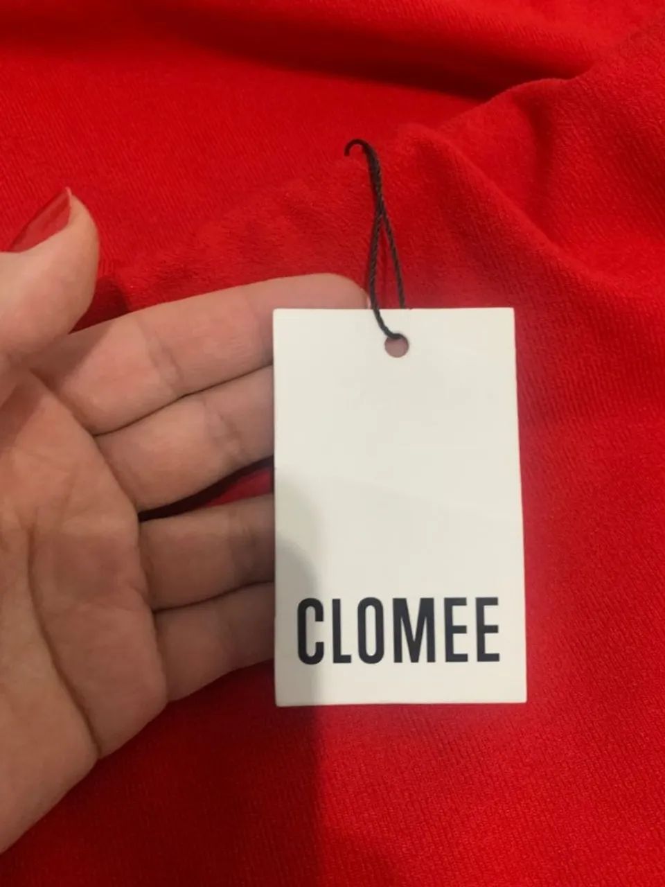 Blusa ombro só clomee vermelha M - Foto 2