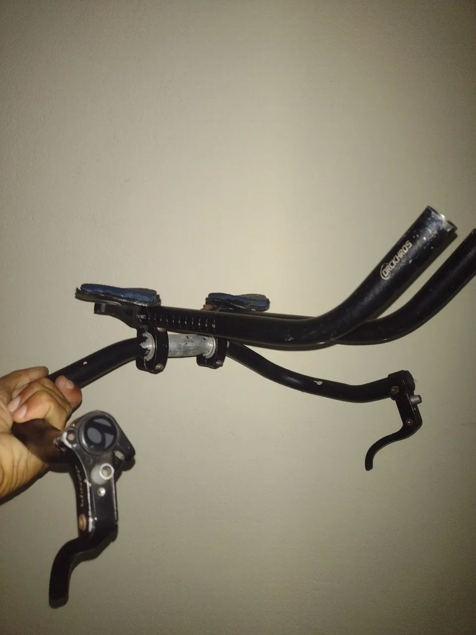Guidão bullhorn + aerobar 