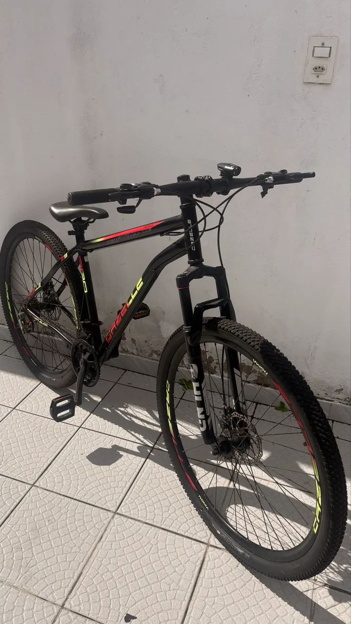 Bicicleta aro 29 - pouco usada - Foto 3