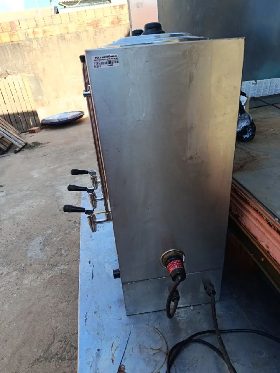 Cafeteira elétrica inox 20 litros 