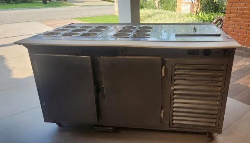 BALCÃO DE INOX PARA LANCHE COM REFRIGERADOR - Foto 3