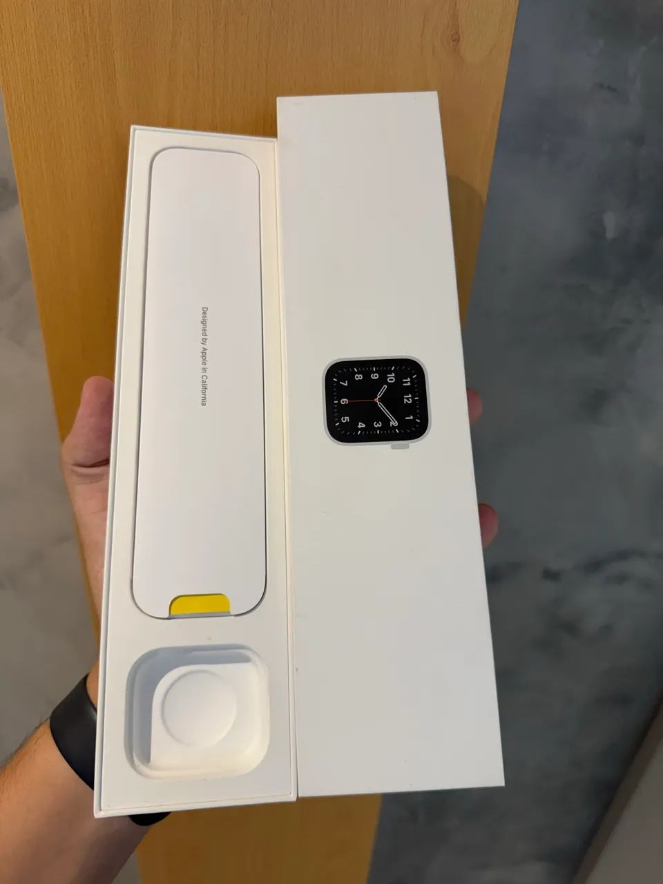 Caixa de Apple Watch SE 44MM Prata GPS + CEL  - Foto 5