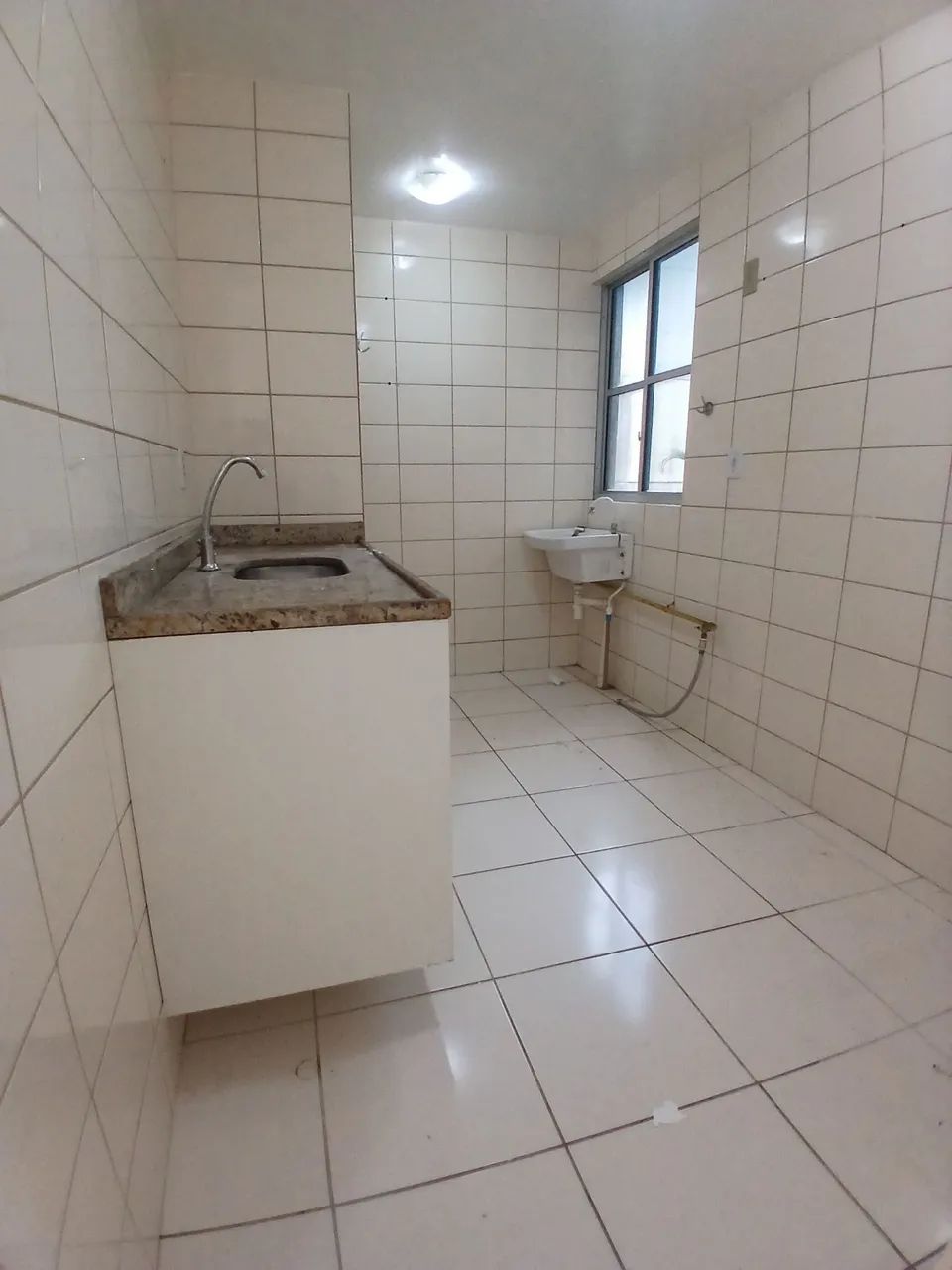 Alugo Apartamento com Suíte  - Foto 4