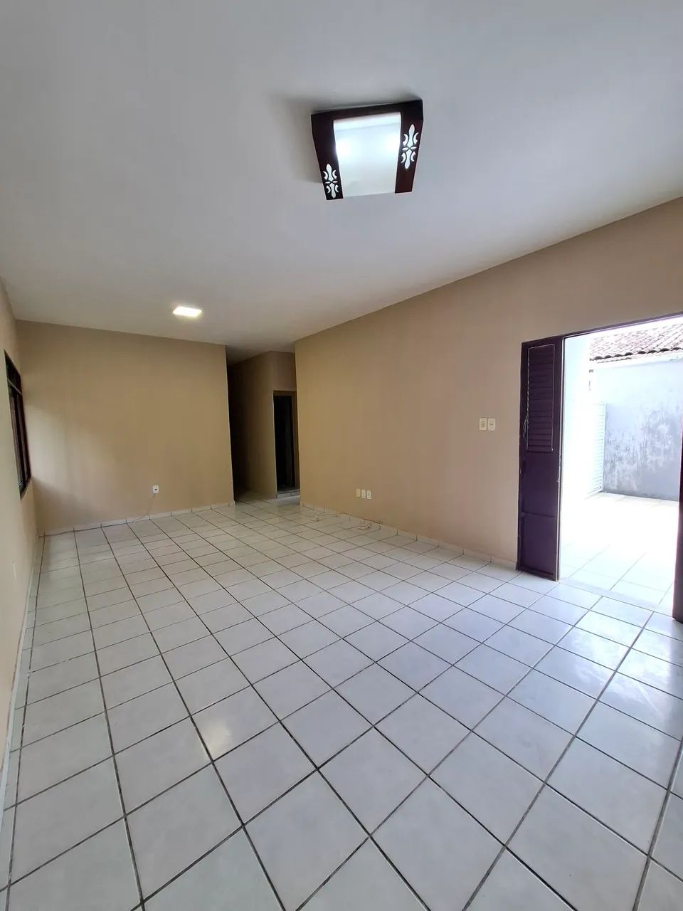 Excelente Casa Bancários,  3 Quartos mais Dependência  - Foto 4