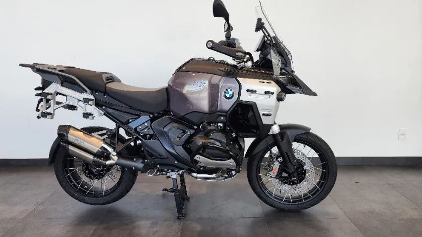 R1300 GSA TRIPLE BLACK - Foto 2