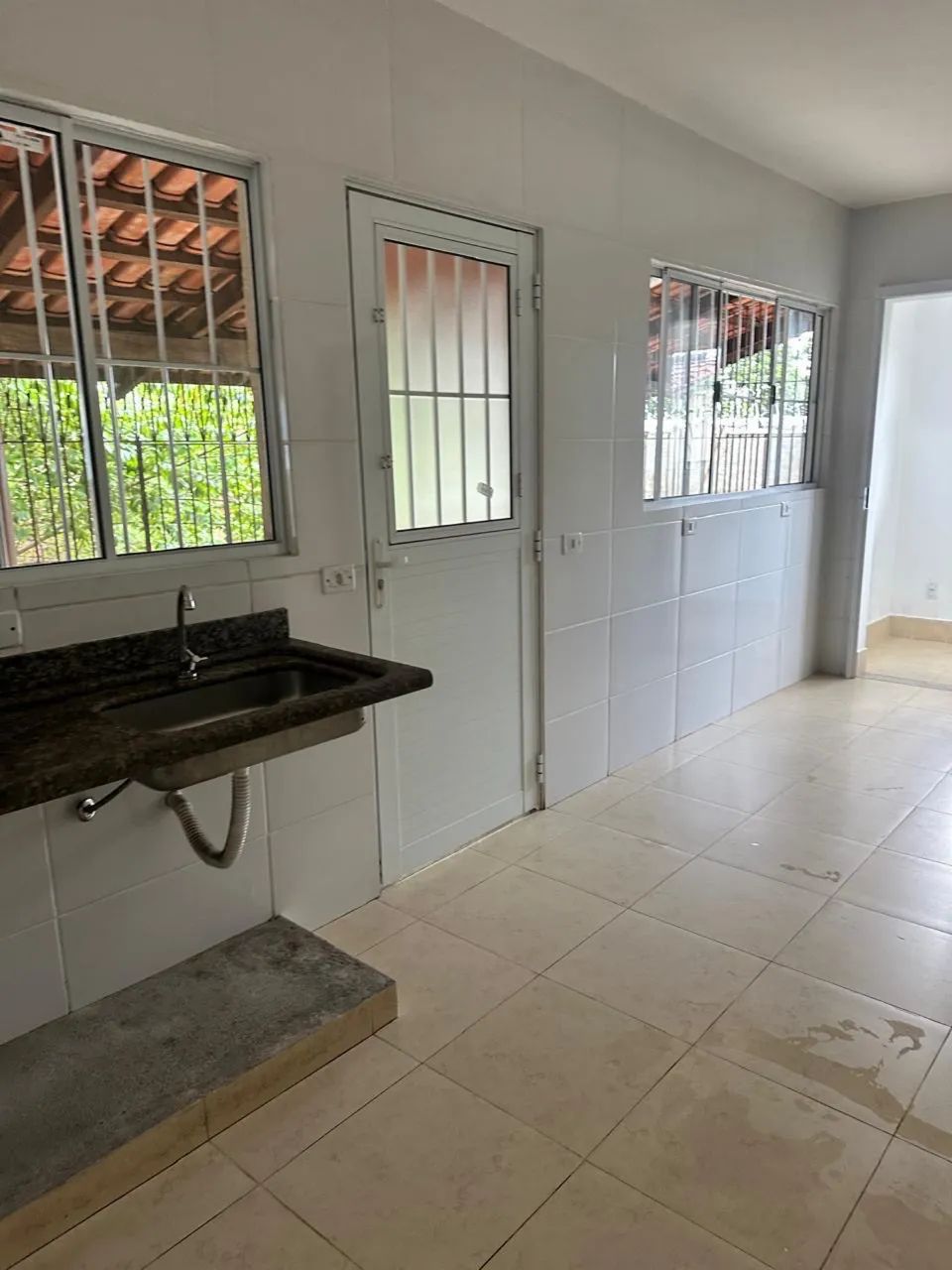Aluga-se Casa de 3 Quartos *** Vila Coronel Cosme*** - Foto 5