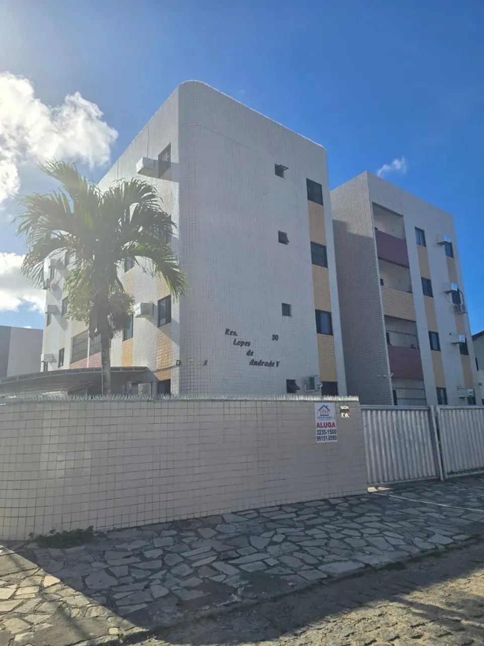 Apartamento com 3 quartos próximo. a principal do Bancários!