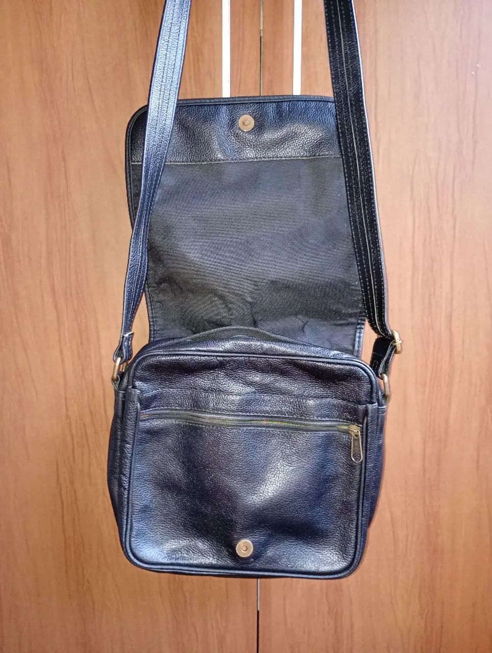 Bolsa lateral em couro legítimo  - Foto 3