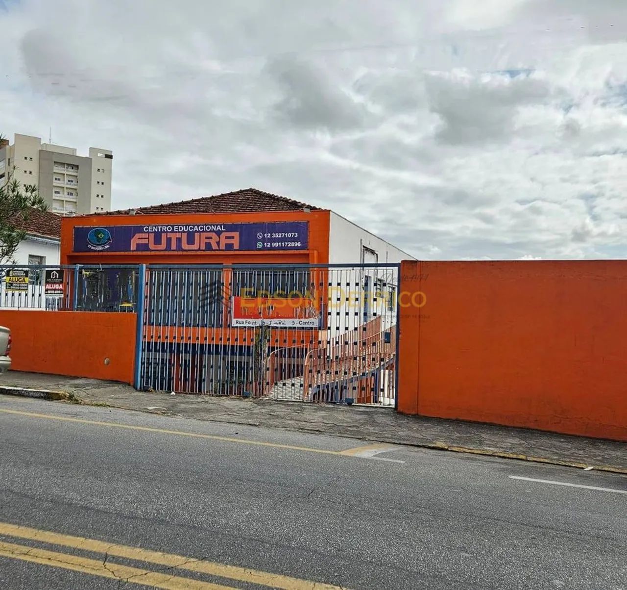 Sobrado com 3 Quartos, Centro - Pindamonhangaba - Foto 2