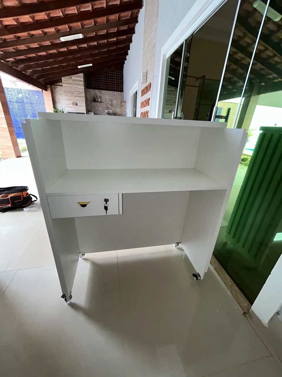 Balcão recepção ripado - Foto 4