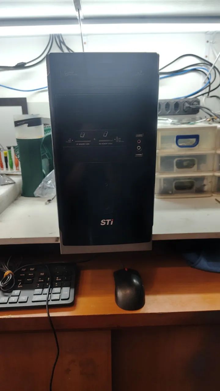 Computador Desktop STI