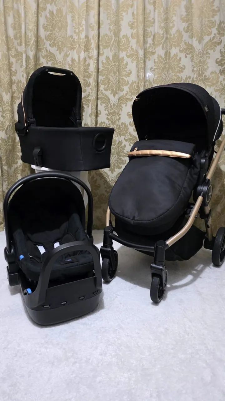Carrinho de bebê 3 em 1 com Moisés e Bebê Conforto - Preto
