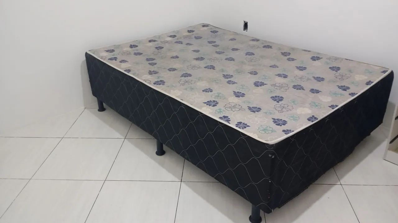 Cama box ótimo preço 