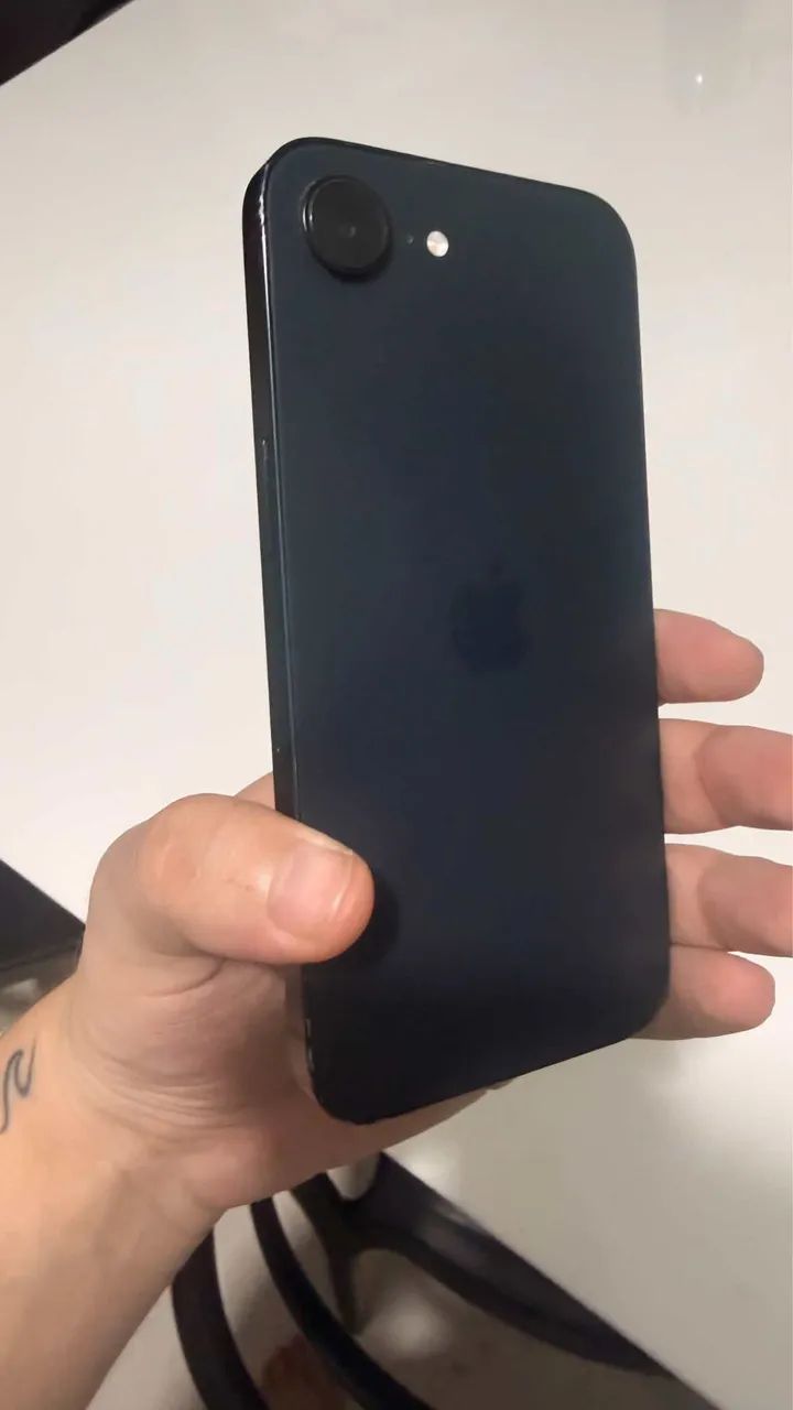 Iphone 16e - Foto 4