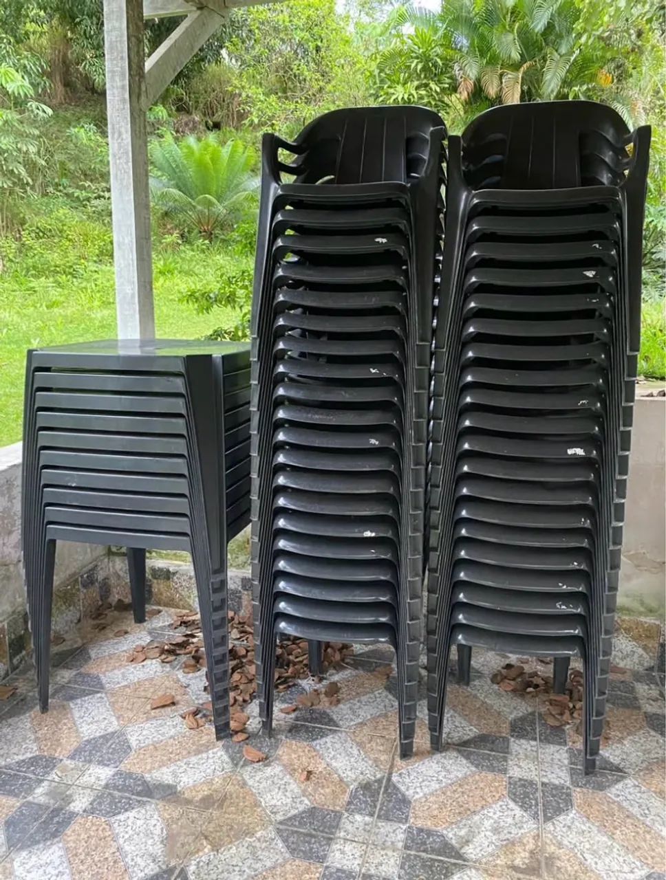 Jogo de mesa com cadeiras - Foto 2