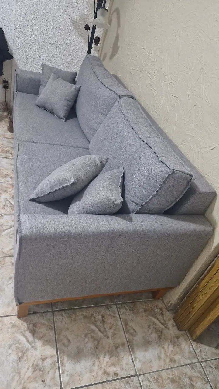 Sofá Benny 3 Lugares Cinza - Foto 2
