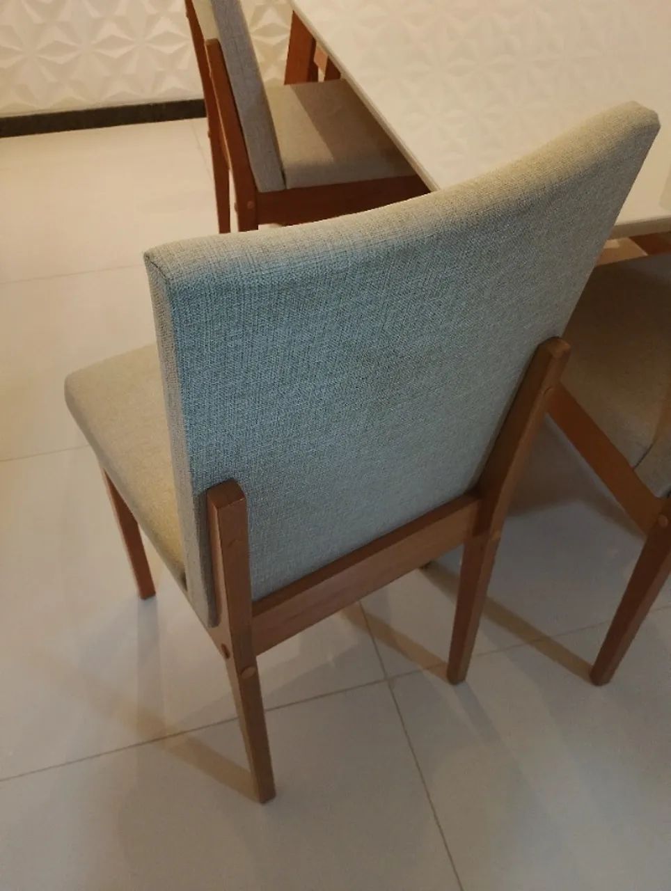 6 cadeiras madeira maciça sem mesa - Foto 3