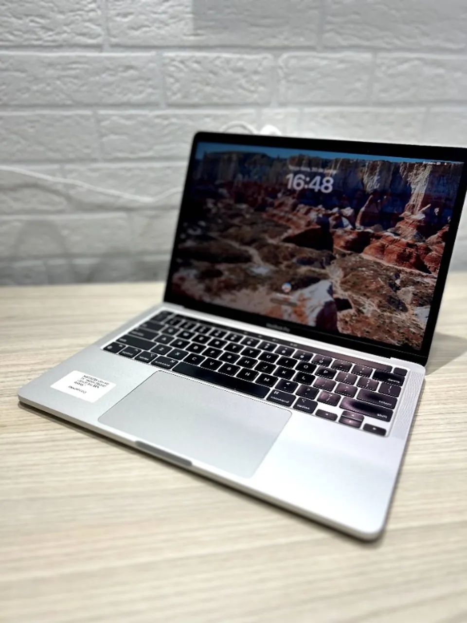 Macbook PRO M2 13" 16Gbs RAM 256Gbs SSD