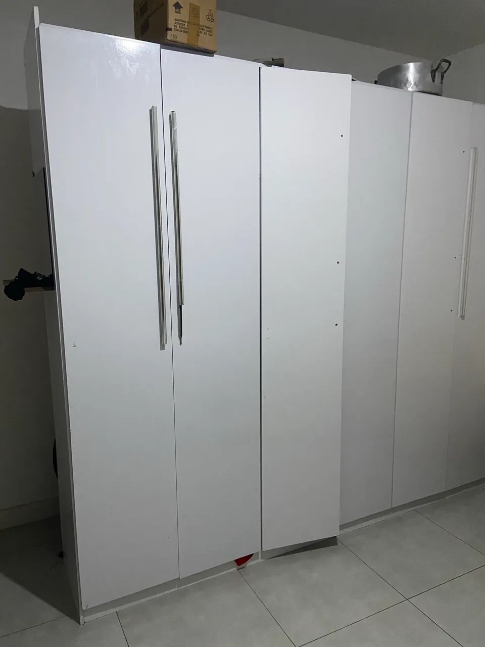 Guarda roupas usado 