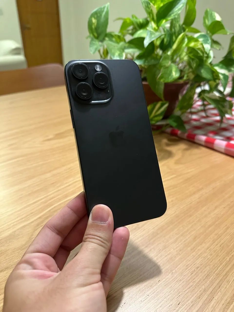 iPhone 15 pro Max - 256gb - Foto 3