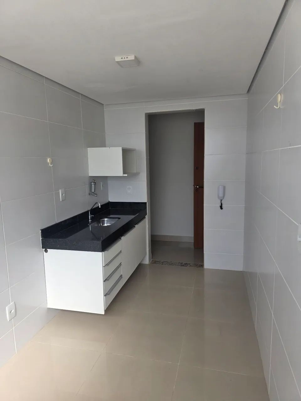 ALUGO 3 QUARTOS COM SUÍTE 